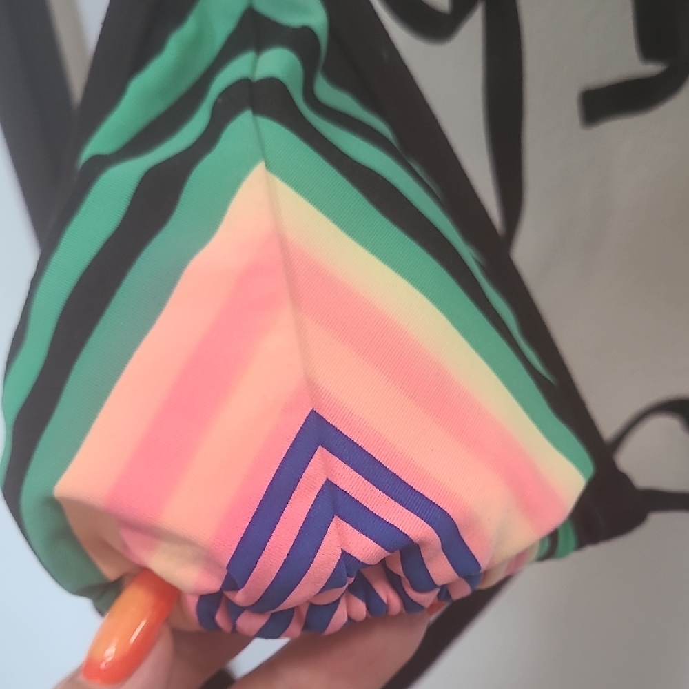 Striped Multicolor Bikini Set - Picture 7 of 7